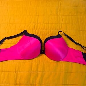 Victoria’s Secret Very Sexy Push-up 36D